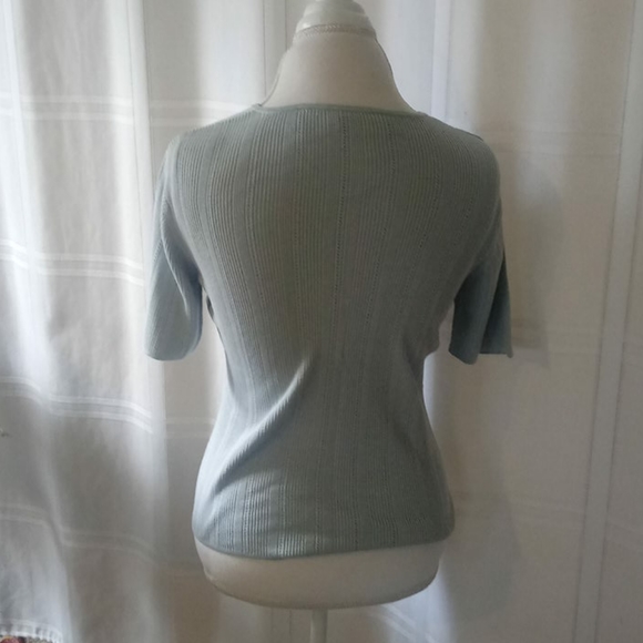 Top - Picture 2 of 2